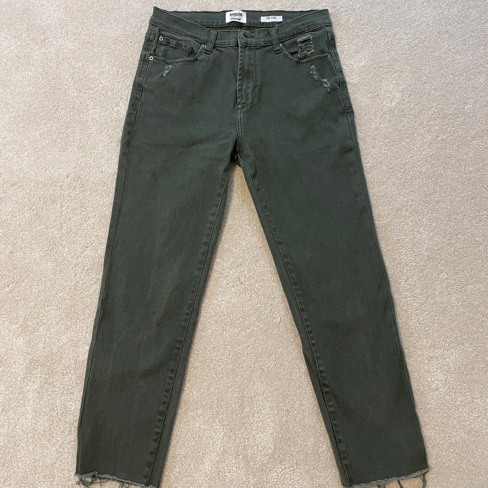 Kensie “the slim” Jeans- army green